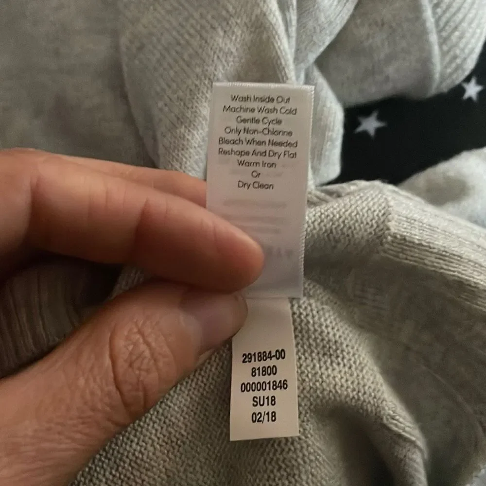 Athleta Highland Crossback Sweater Heather Grey Silk Blend Sz Medium     - Picture 11 of 12